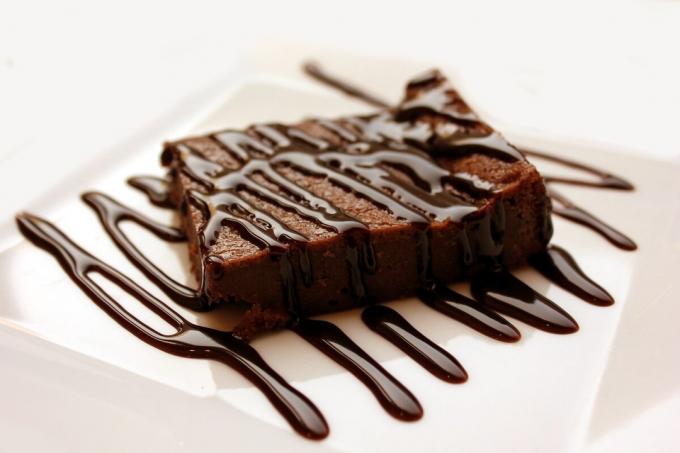 chocolate brownie klasik gelap