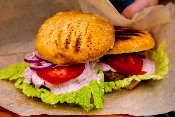 Super Burger: makanan cepat saji tanpa membahayakan