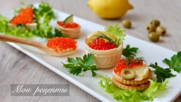 5 pilihan sandwich dengan kaviar merah pada hari libur. Surprise tamu Anda