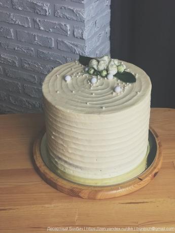 Pilihan untuk menggunakan krim pada kue pengantin