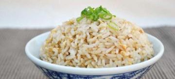 Cara memasak hiasan nasi rapuh lezat