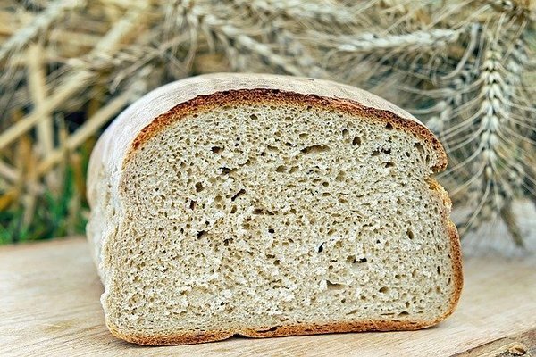 Wholegrain dianggap sebagai roti paling sehat, tetapi tidak boleh sering dimakan. (Foto: Pixabay.com)