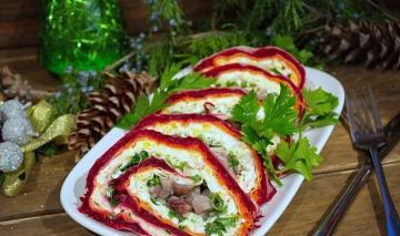 Salad "Herring bawah mantel bulu" dalam pita