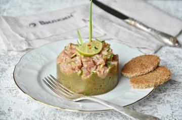 Tuna tartare: hidangan apa yang membuat terkesan